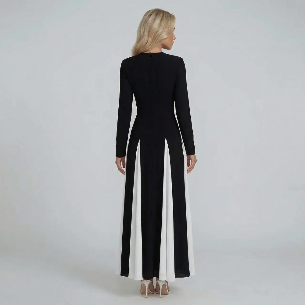 Women's sweetheart contrast pleated maxi dress in black, long sleeve, back view