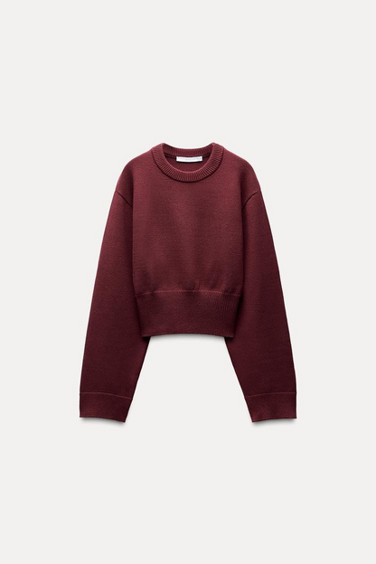 Women's crew-neck long sleeve jumper in red, detail view
