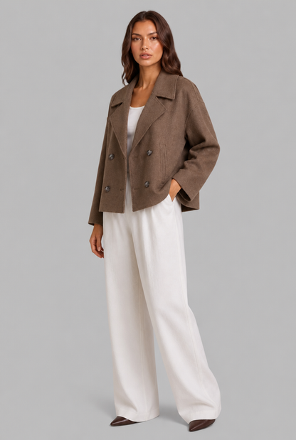 Women's cropped double-breasted peacoat, collar detail