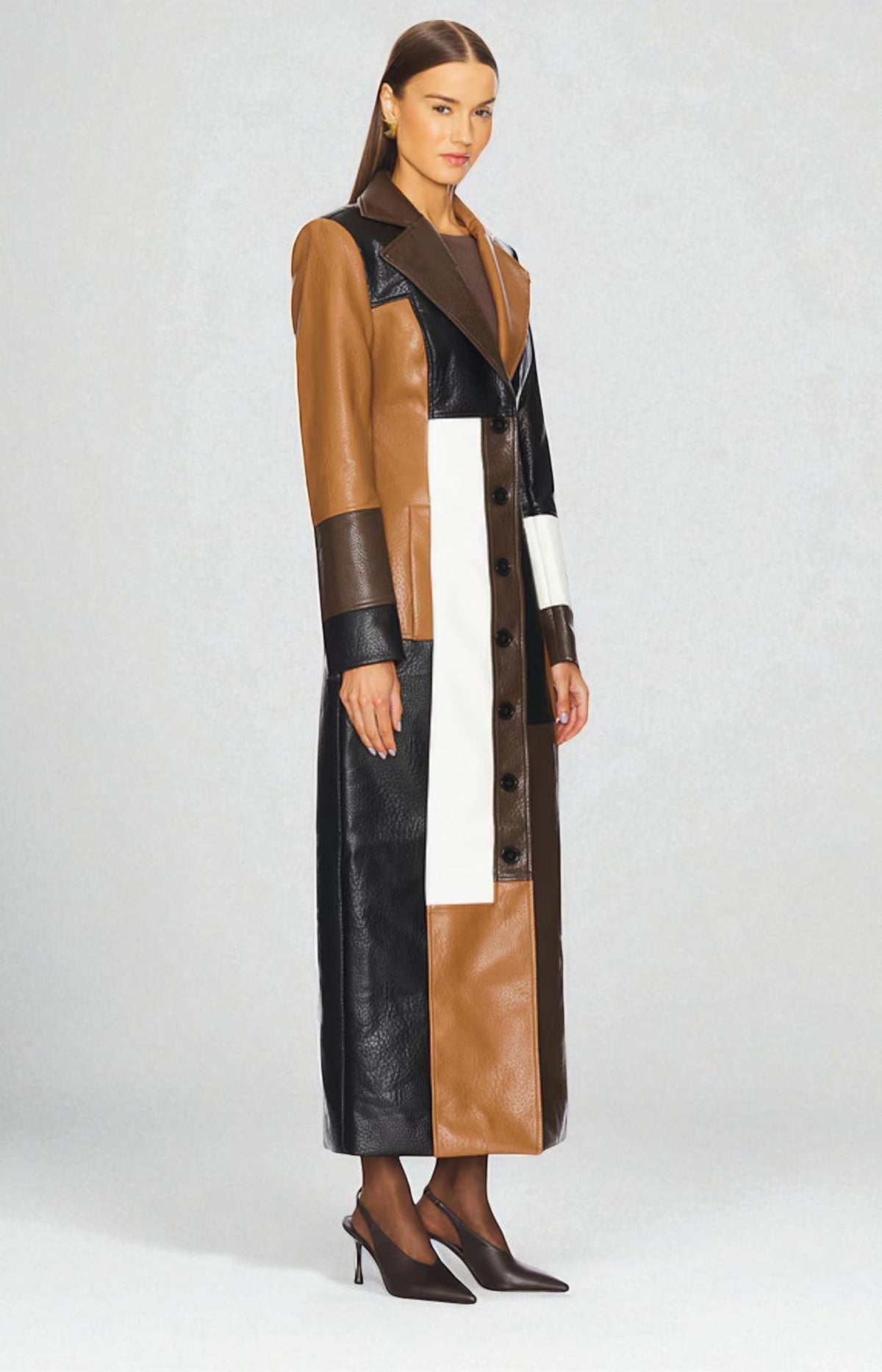 Women's notched lapel colourblock button coat, side view