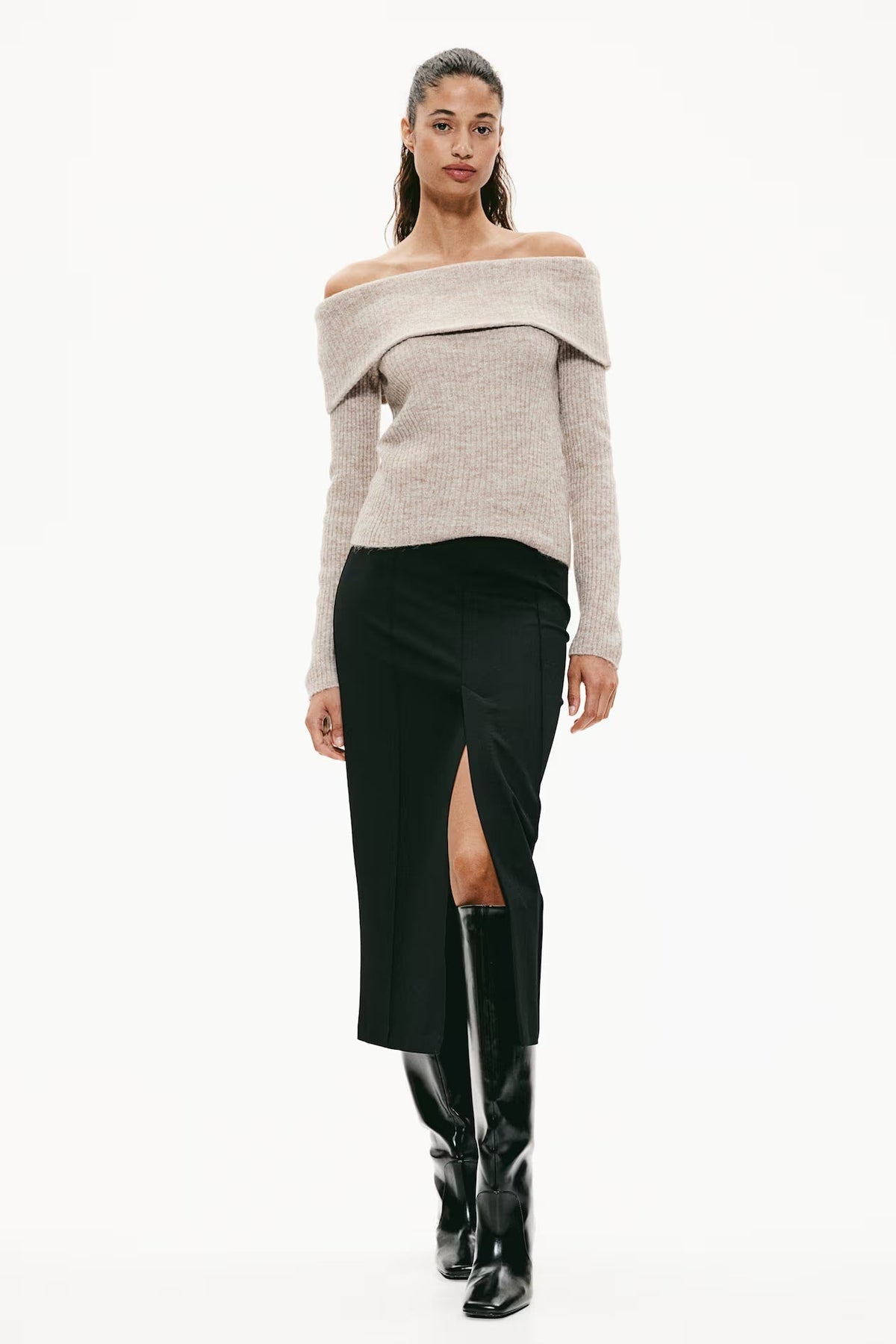 Women's off shoulder long sleeve top in beige, detail view