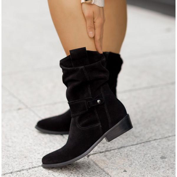 Women's suede slouch block heel boots in black