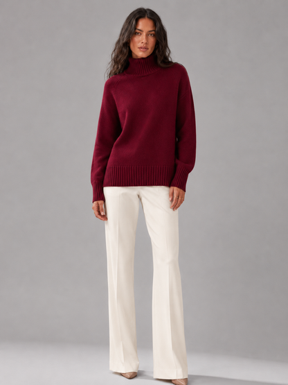 Women's oversized turtleneck jumper in bordeaux, front view